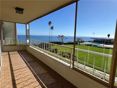 32759 Seagate Dr unit 108, Rancho Palos Verdes, CA 90275 - photo 3
