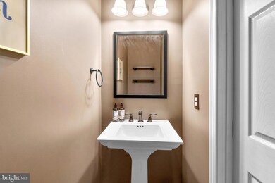 2760 Quantim Ct, Manchester, MD 21102 - photo 4