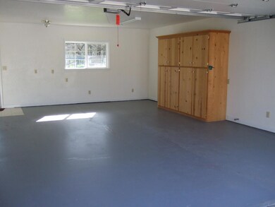 Attached Garage