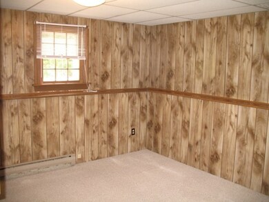 89 Mount Pleasant St unit 2, Milford, MA 01757 - photo 2