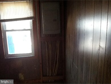 12 N Main St, Saint Georges, DE 19733 - photo 2