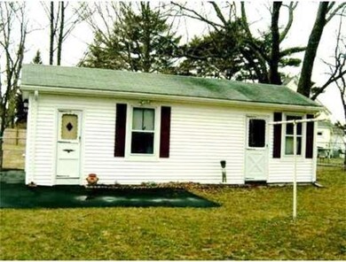 66 Van Buren St, Taunton, MA 02780 - photo 3