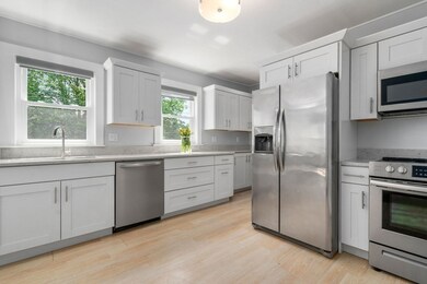 14 Pine St unit 1, Arlington, MA 02474 - photo 7