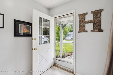 06-530-S-Dibble-Blvd-Lansing-MI-48917-Wi