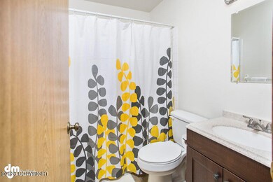 Bathroom_DMD_7220-SMALL