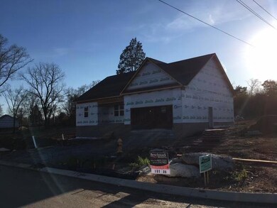 129 Bluegrass Dr, Shelbyville, TN 37160 - photo 2