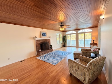 273 W Rock Creek Rd, New Bern, NC 28562 - photo 5