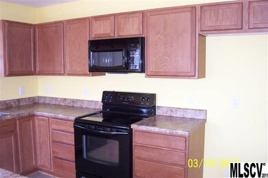 197 Tarrington Dr, Statesville, NC 28625 - photo 7