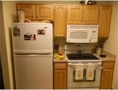 59 Linden St unit 104, Taunton, MA 02780 - photo 4