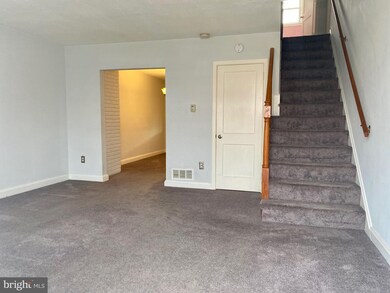 2204 Vailthorn Rd, Middle River, MD 21220 - photo 2