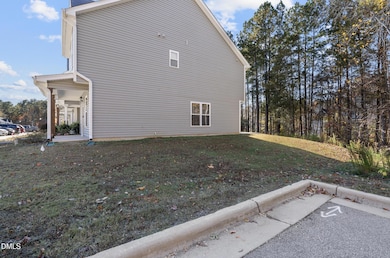 129 Longleaf Pine St, Clayton, NC 27527 - photo 7