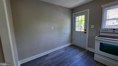 382 W 11th St, Front Royal, VA 22630 - photo 6