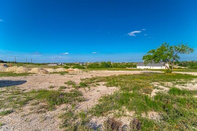 1005 Alicia Ct, Weatherford, TX 76087 - photo 5