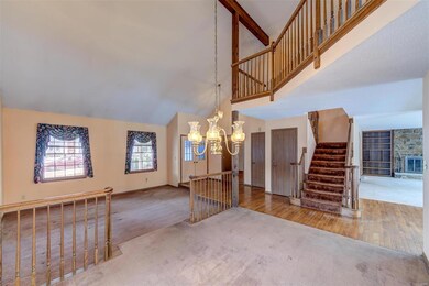 Great home for entertaining, views into all rooms 