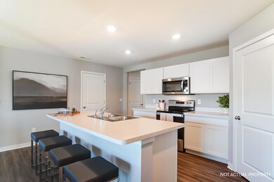 5760 Orchard Lakes Trail Dr, Canal Winchester, OH 43110 - photo 5