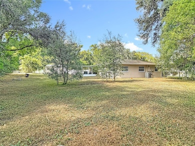 501 Pheasant Place, Brandon, FL 33510 - photo 2