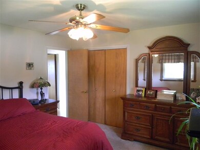 803 1st St, Duluth, MN 55810 - photo 6