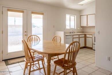 PIANO-3730TehachapiDr-7