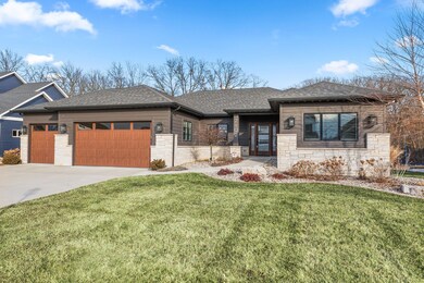 2102 Louis Dr, Crown Point, IN 46307 - photo 2