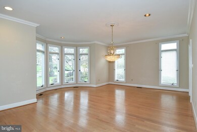 8825 Watts Mine Terrace, Potomac, MD 20854 - photo 5