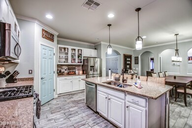 KITCHEN 6