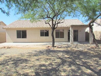 023-241310 - back yard (3)