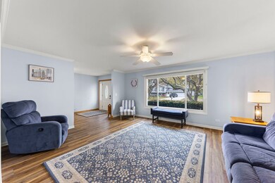 unlisted-address, Bloomingdale, IL 60108 - photo 4