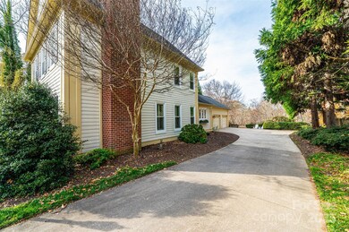 560 20th Avenue Ct NW, Hickory, NC 28601 - photo 4