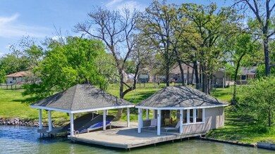 1340 Kiowa Dr E, Gainesville, TX 76240 - photo 2