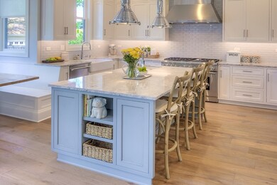 114 N Berteau Ave, Elmhurst, IL 60126 - photo 5