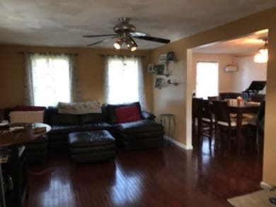 41 Myrtle St, Lynn, MA 01905 - photo 3