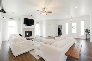 501 Bray Ln, Yukon, OK 73099 - photo 5