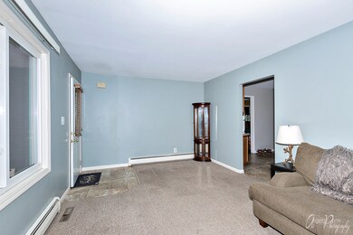 4710 Wilmot Rd unit 3, McHenry, IL 60051 - photo 6