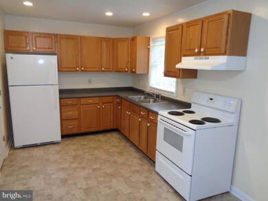 46534 Midway Dr, Lexington Park, MD 20653 - photo 7