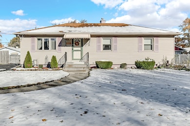 3346 Bernice Rd, Lansing, IL 60438 - photo 2