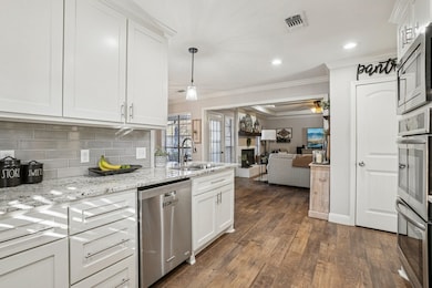 951 Crestwood Cir, Flower Mound, TX 75028 - photo 7