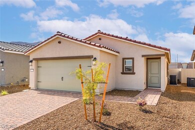 6719 Violet Cascade Ave, Las Vegas, NV 89156 - photo 2