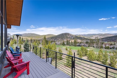 Beautiful panoramic views indoor and outdoor.