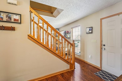 1278 Lieutenant Dr, Galloway, OH 43119 - photo 6