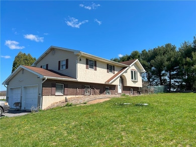 270 Koch Rd, Kunkletown, PA 18058 - photo 2