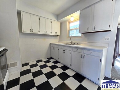 2357 E Eaton Dr, Terre Haute, IN 47802 - photo 5