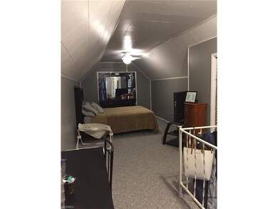 2nd floor bedroom