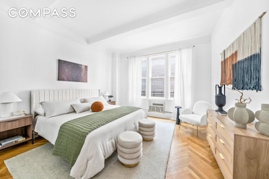 1060 Park Ave unit 11A, New York, NY 10128 - photo 5