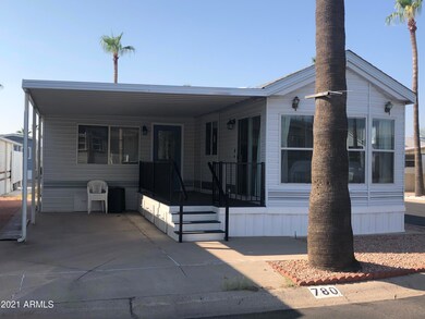 FRONT VIEW/NORTH FACING