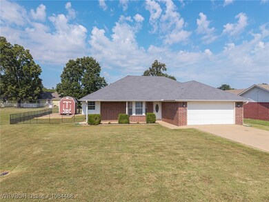 104 Commanche Loop, Roland, OK 74954 - photo 3
