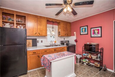 61 Hazael St, Providence, RI 02908 - photo 5