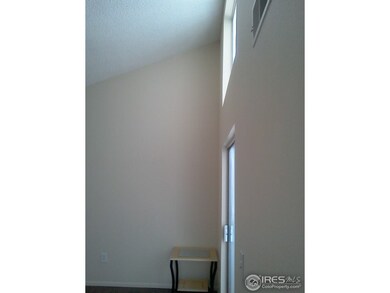 Vaulted ceiling in living rm.
