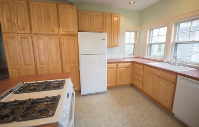 Kitchen -5