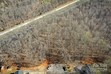 184 Sparrow Rd, Statesville, NC 28625 - photo 6