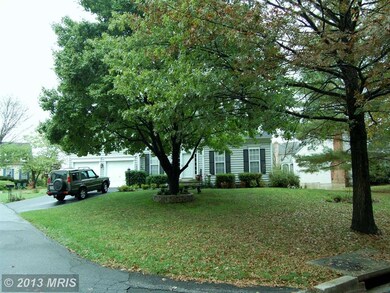 9501 Aspenwood Place, Montgomery Village, MD 20886 - photo 3